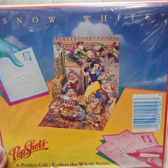 New Vintage Snow White Set Of 2. Golden Sound Story Book & A Pop UpBirthday Card - Picture 13 of 13